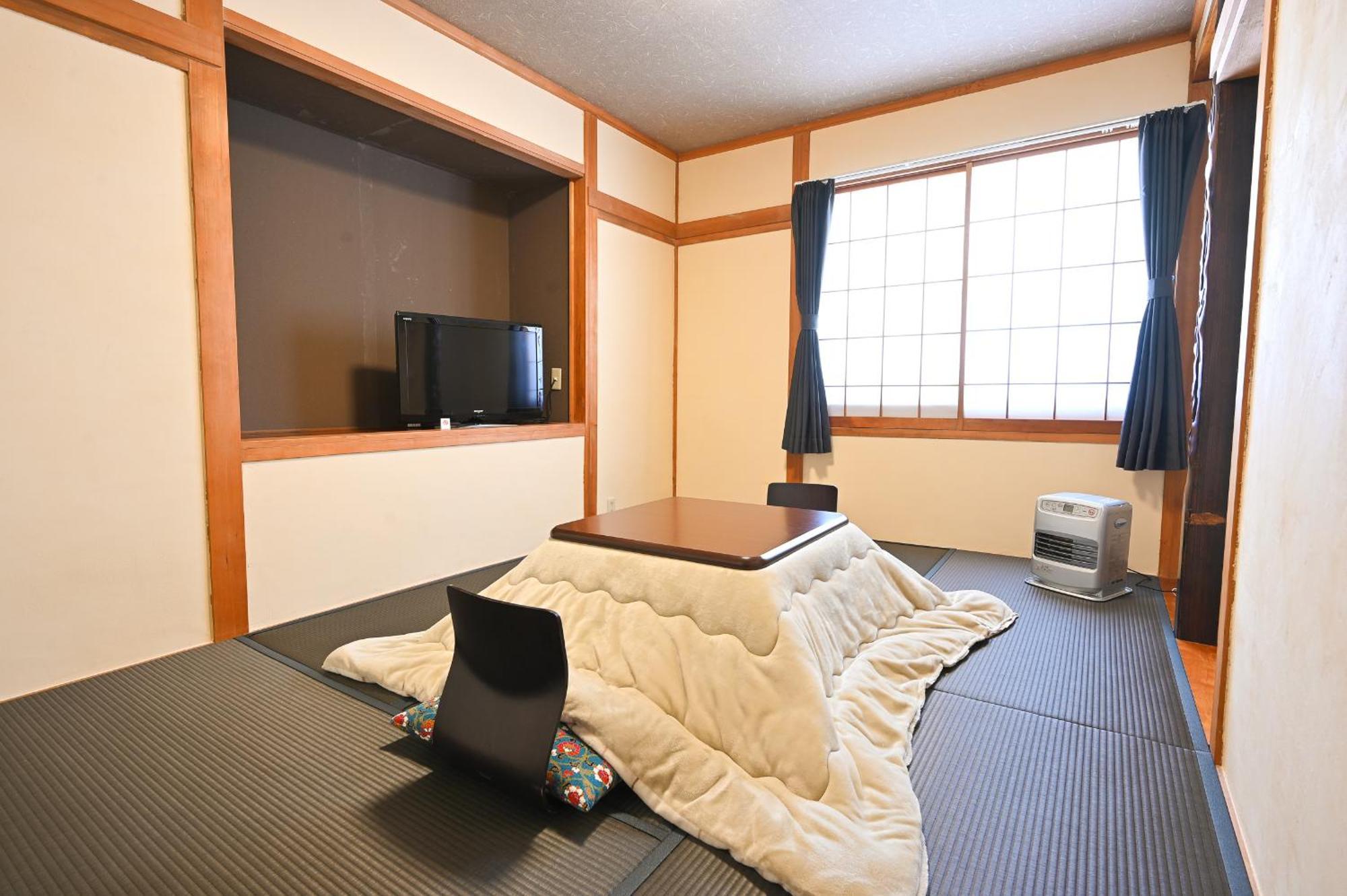 Huette Jil Shirakabako Hostel Чино Екстериор снимка