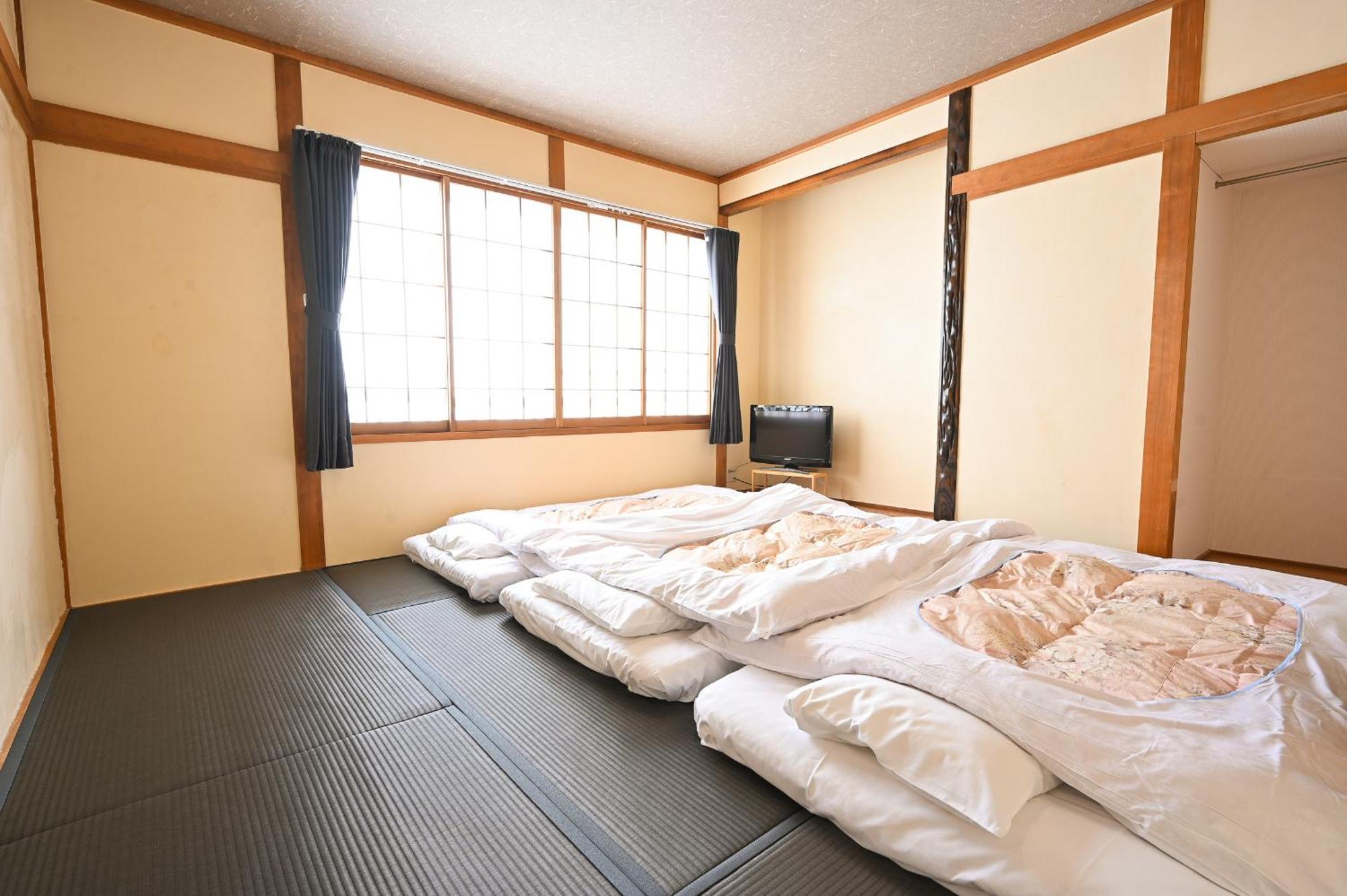 Huette Jil Shirakabako Hostel Чино Екстериор снимка